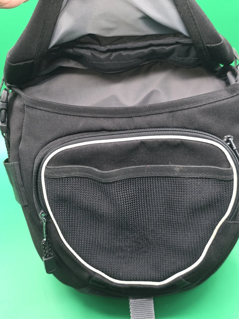 Tamrac velocity sling
